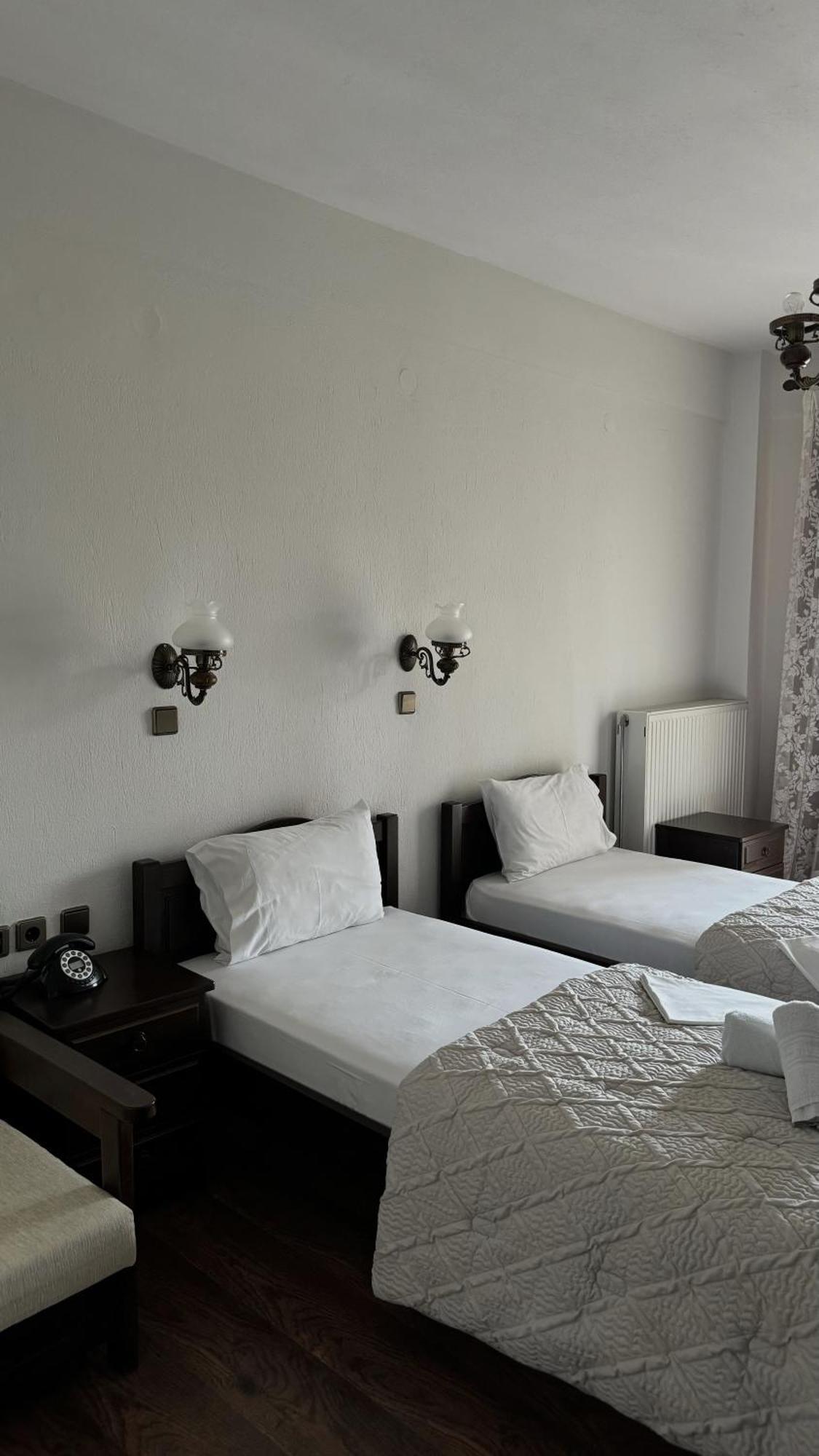 Guesthouse Kastro Edessa Exterior photo