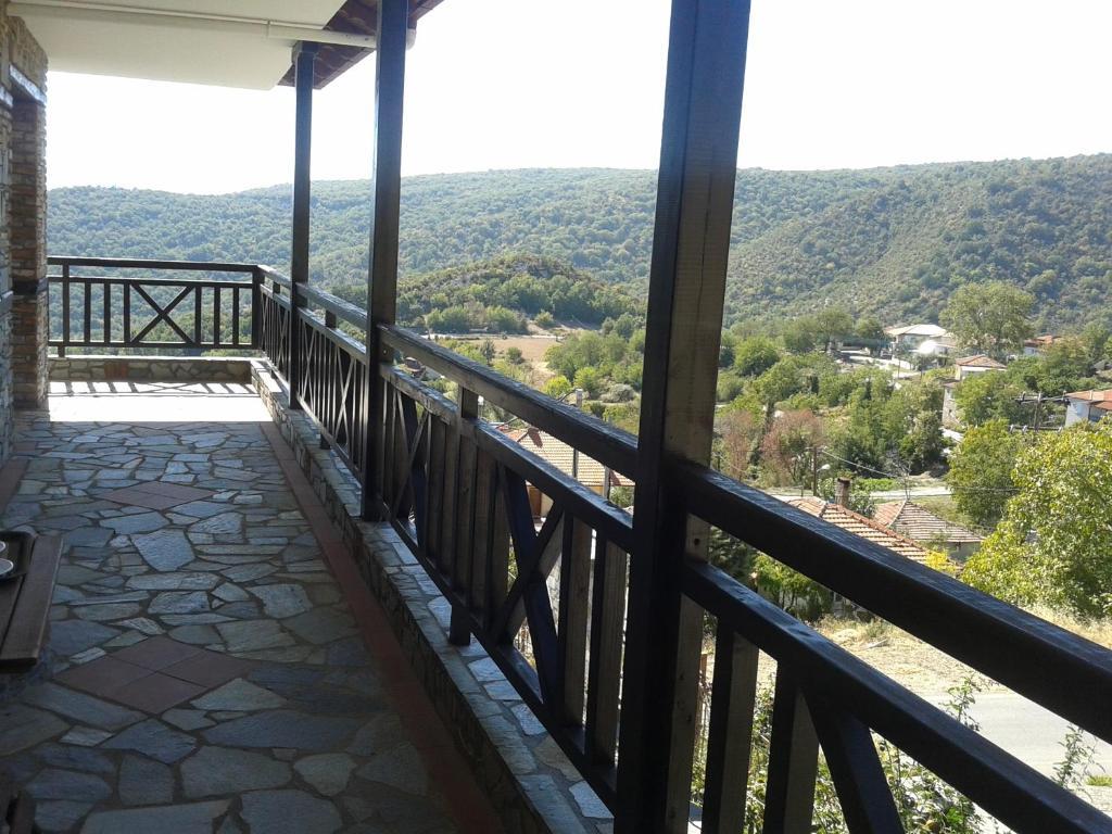 Guesthouse Kastro Edessa Exterior photo