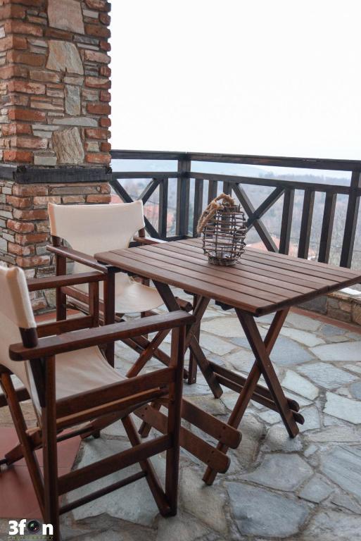 Guesthouse Kastro Edessa Exterior photo